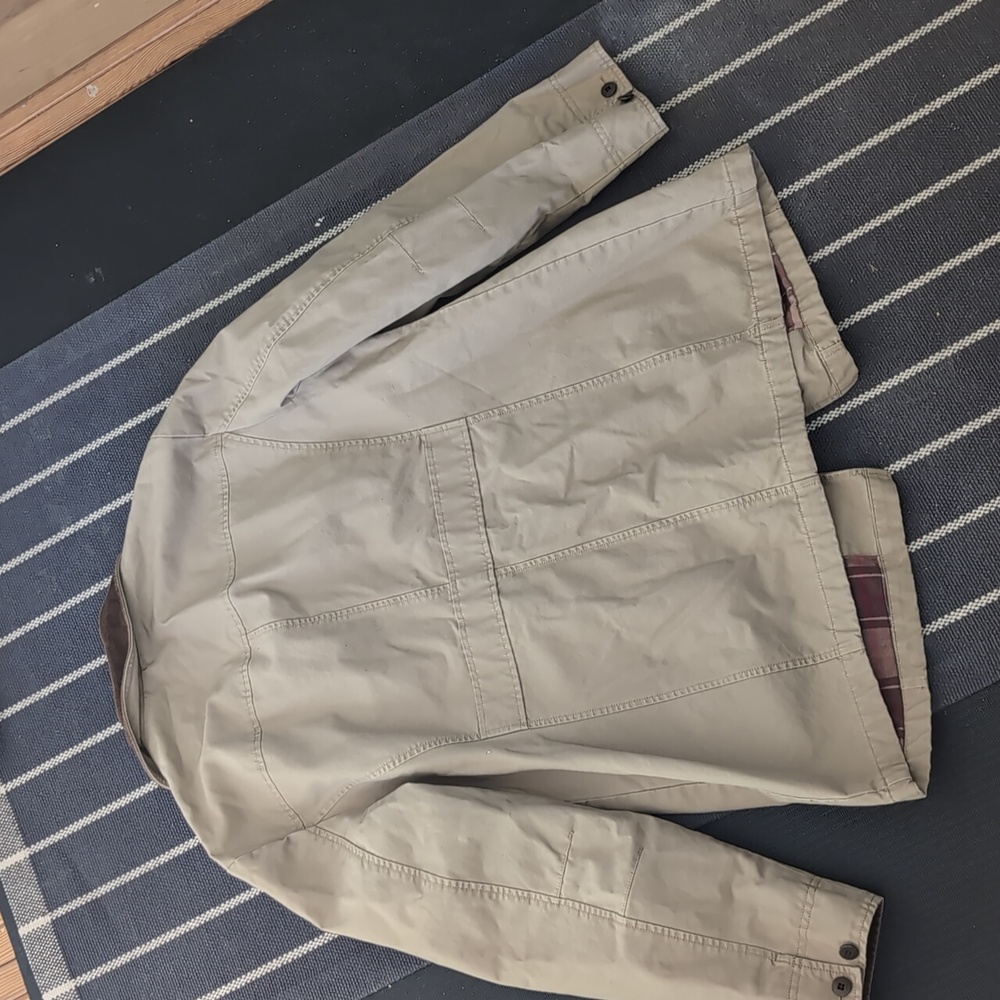 LL Bean Classic Barn Coat - Picture 6 of 6
